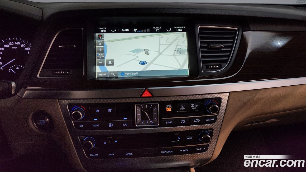 Genesis G80 2017