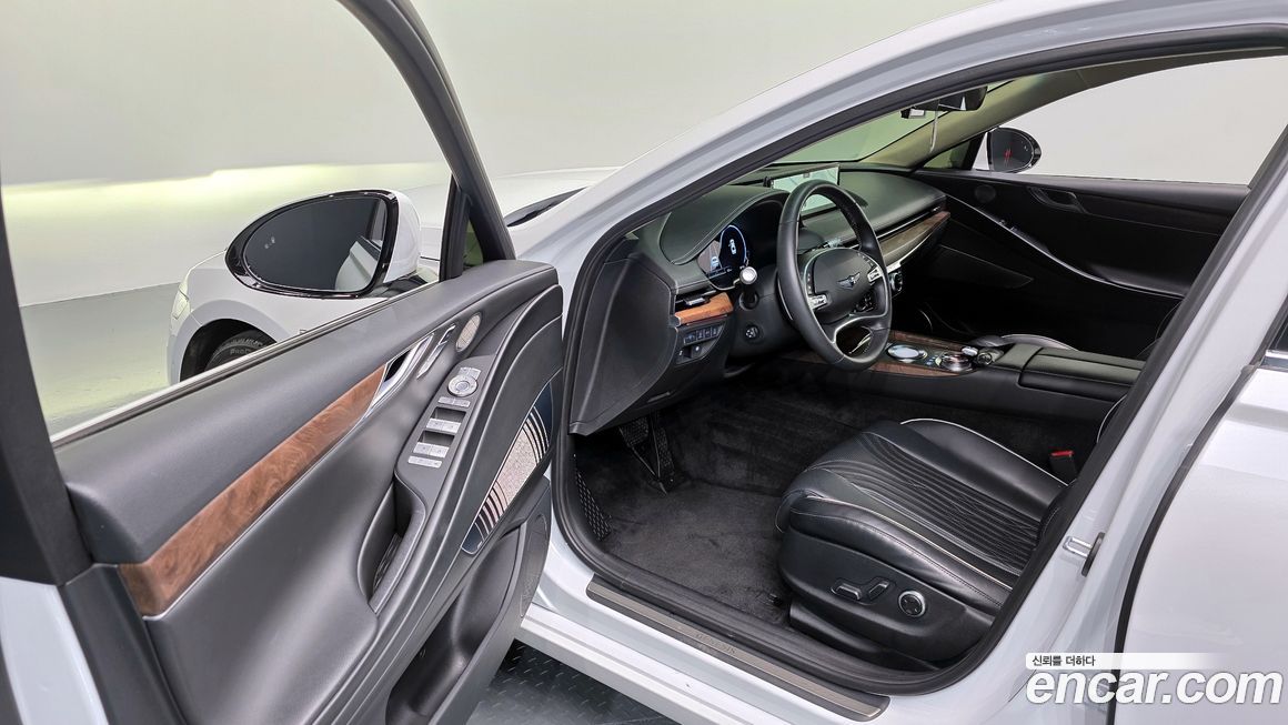 Genesis G80 2021