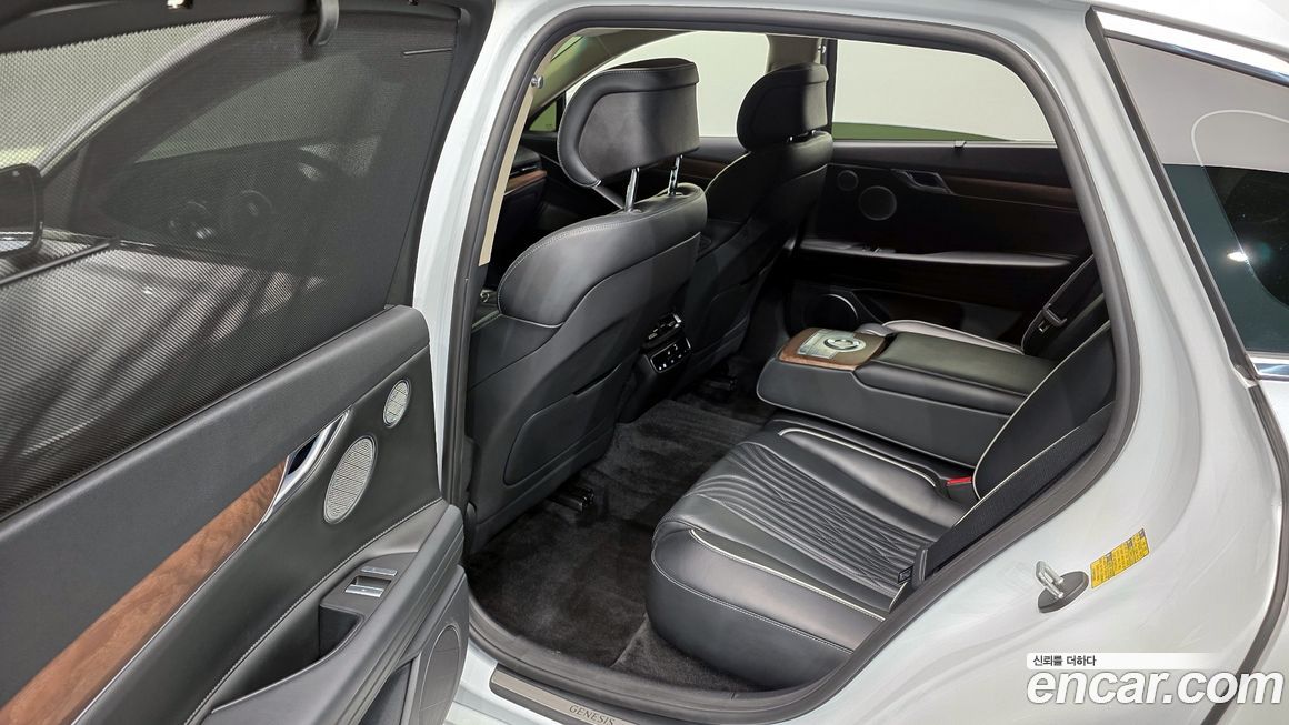 Genesis G80 2021
