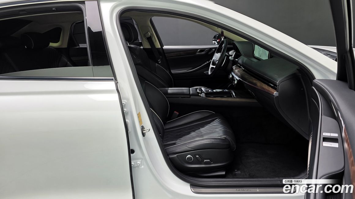 Genesis G80 2021