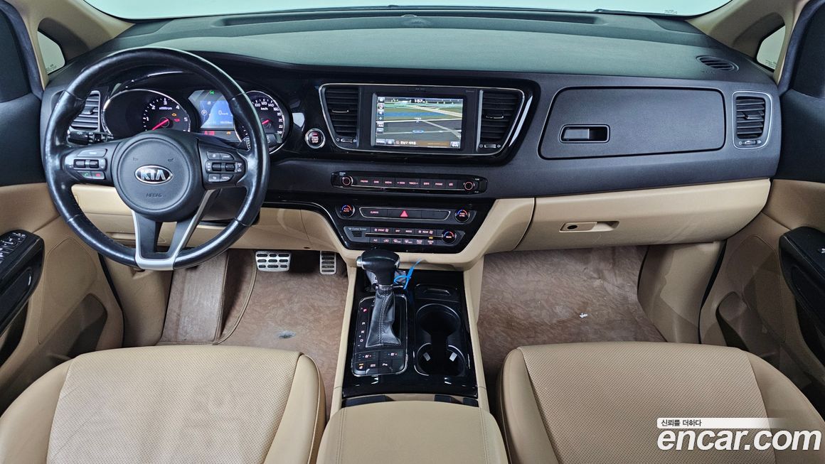 Kia Canival 2017
