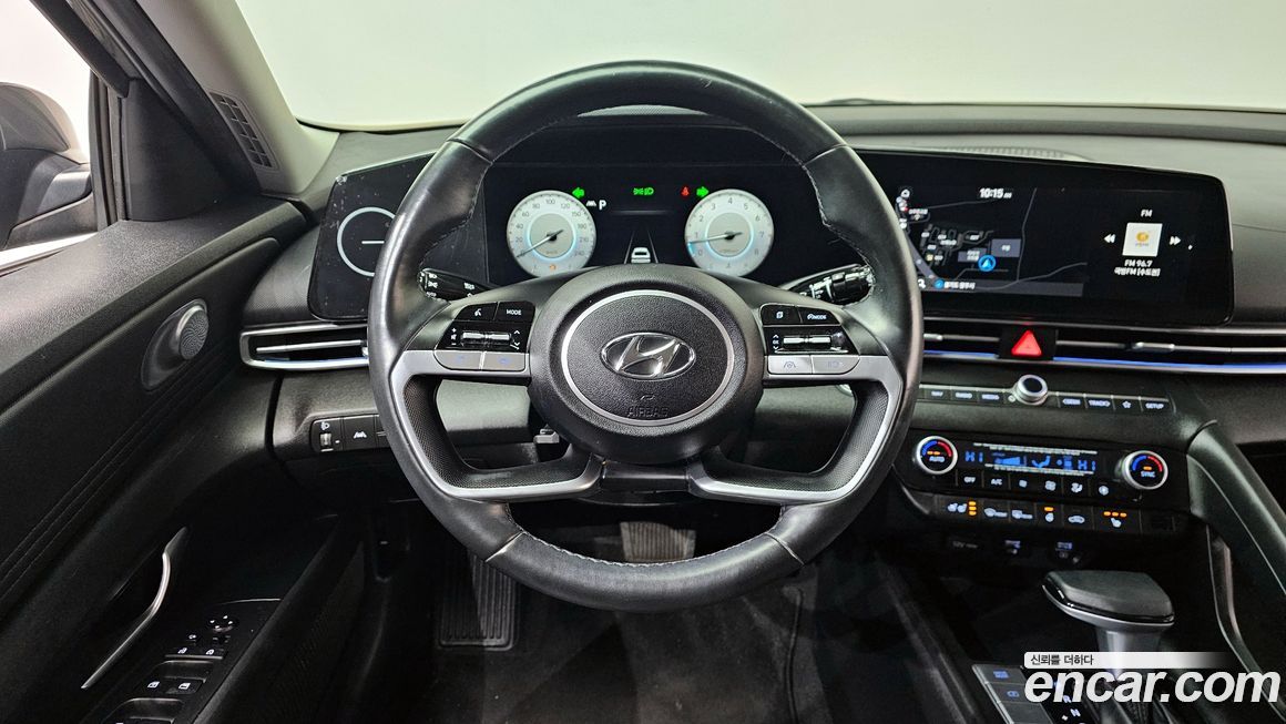 Hyundai AVANTE 2021