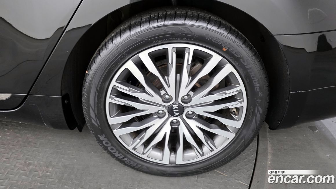 Kia K7 2020