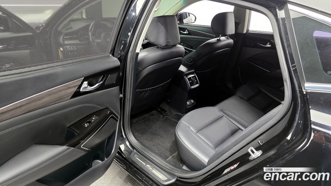 Kia K7 2020