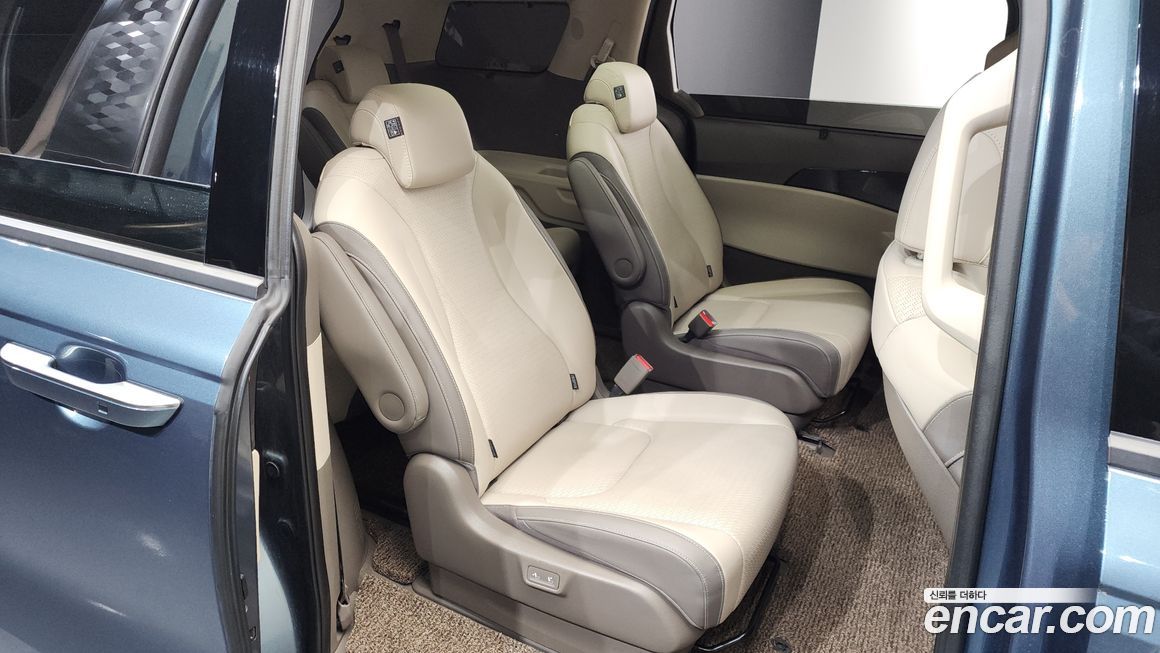 Kia Canival 2024