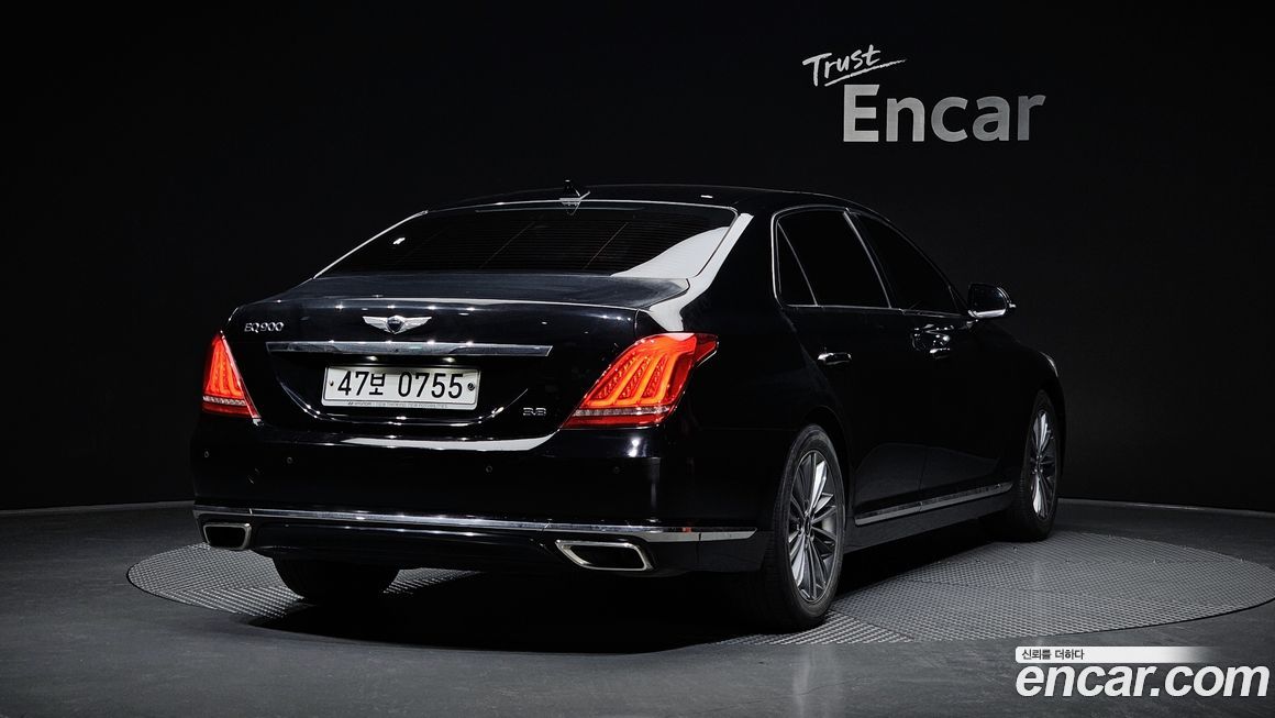 Genesis EQ900 2016