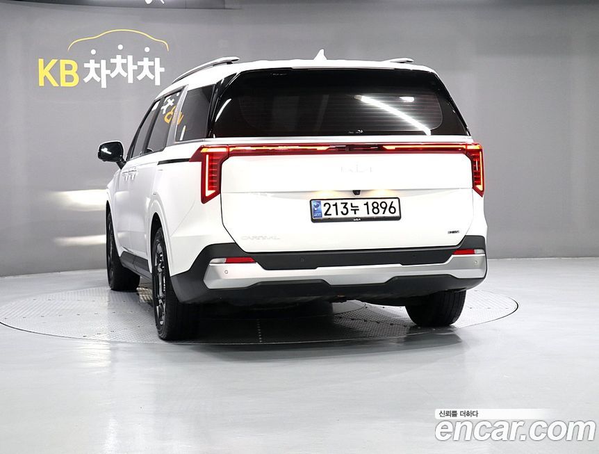 Kia Canival 2025