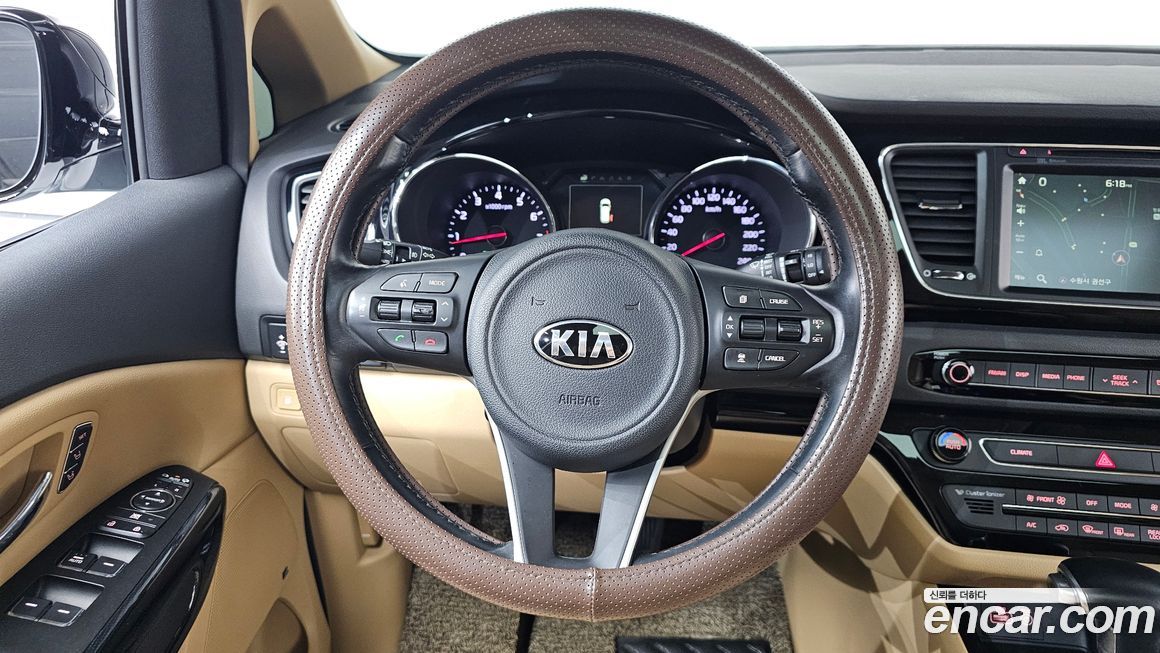 Kia Canival 2018