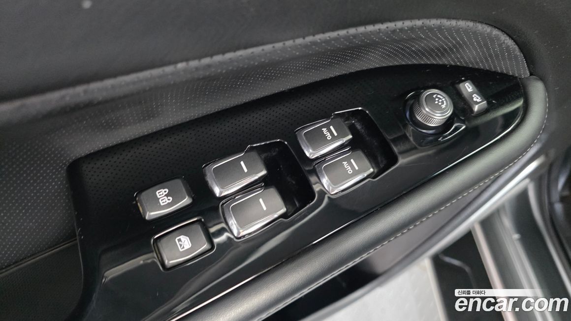 KG_Mobility_Ssangyong Rexton 2019