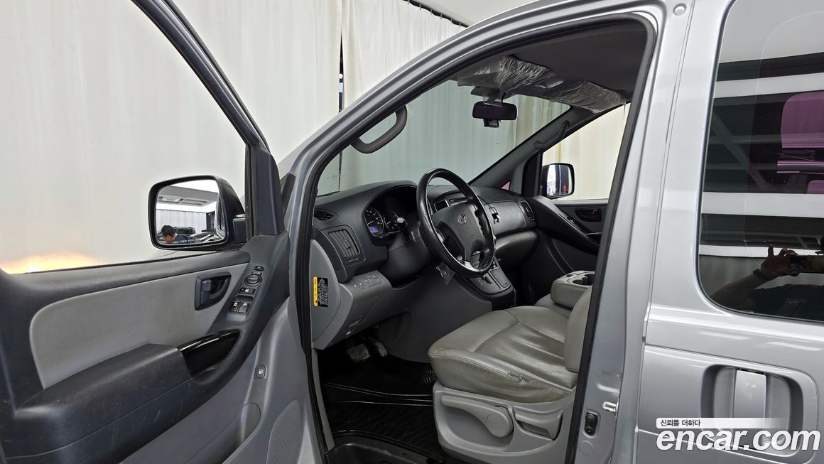 Hyundai Starex 2019