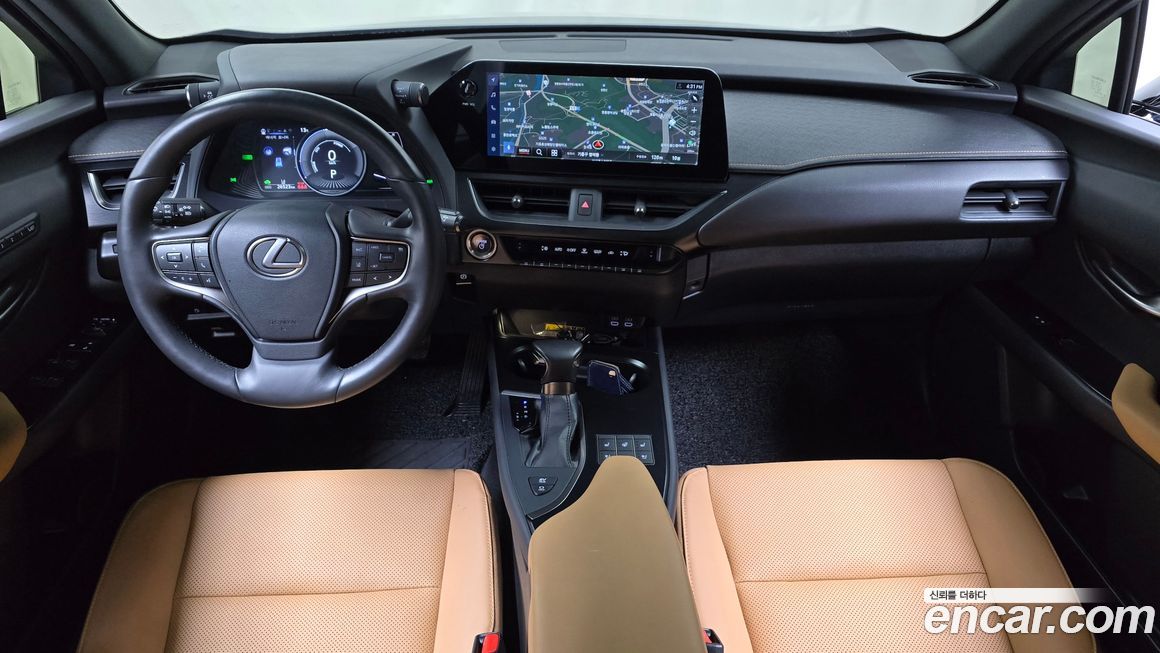 Lexus UX 2023