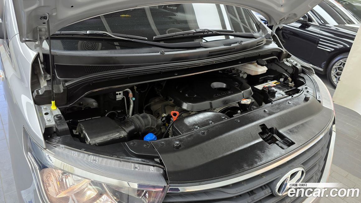 Hyundai Starex 2019