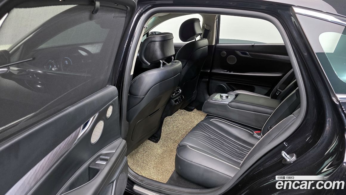 Genesis G80 2023