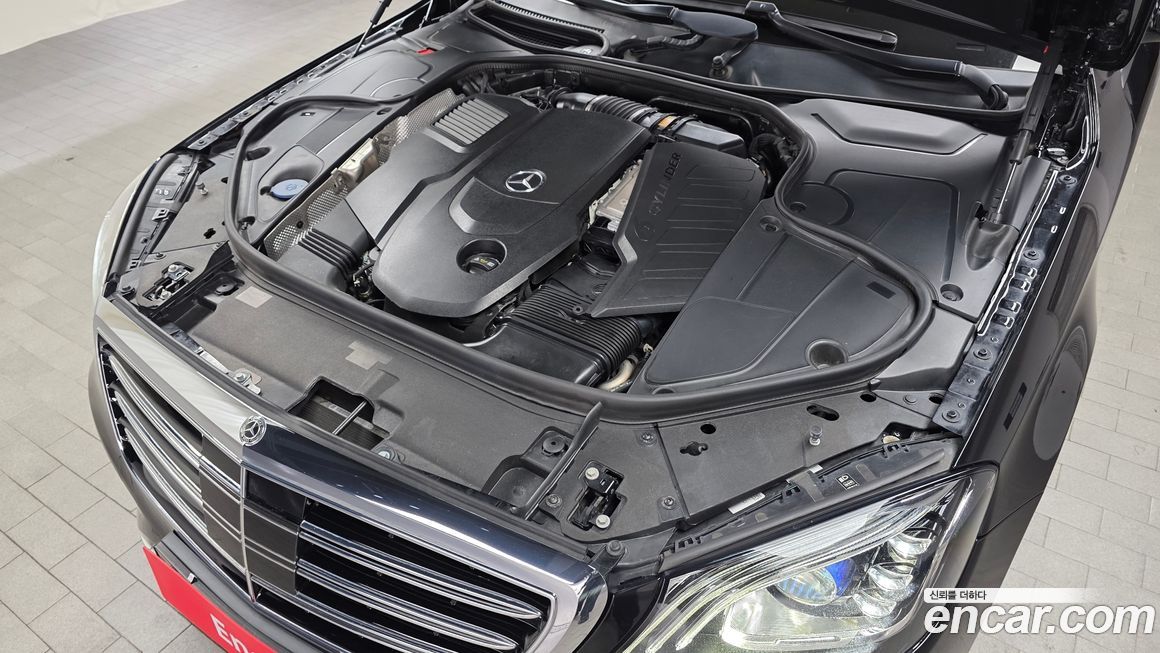 Mercedes-Benz S-Class 2018