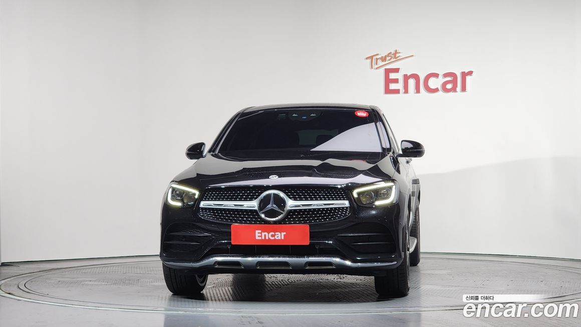 Mercedes-Benz GLC-Class 2023