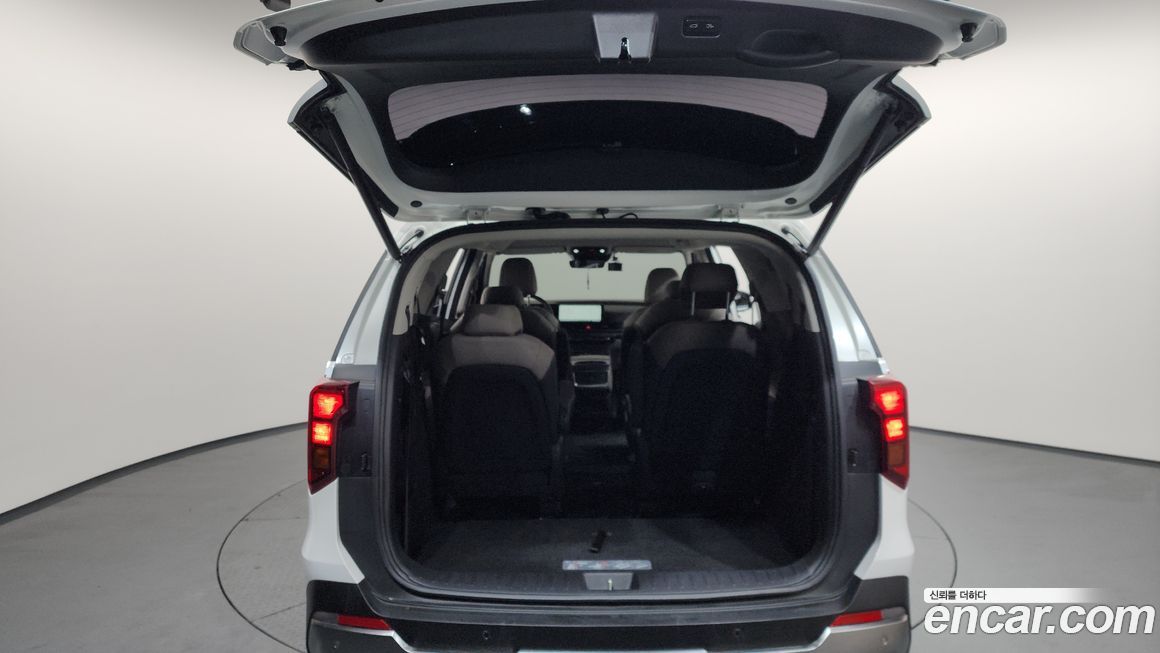 Kia Canival 2024