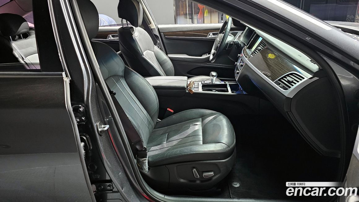 Genesis G80 2018