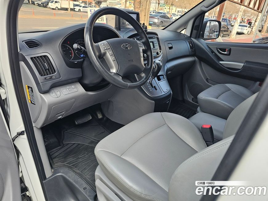 Hyundai Starex 2021