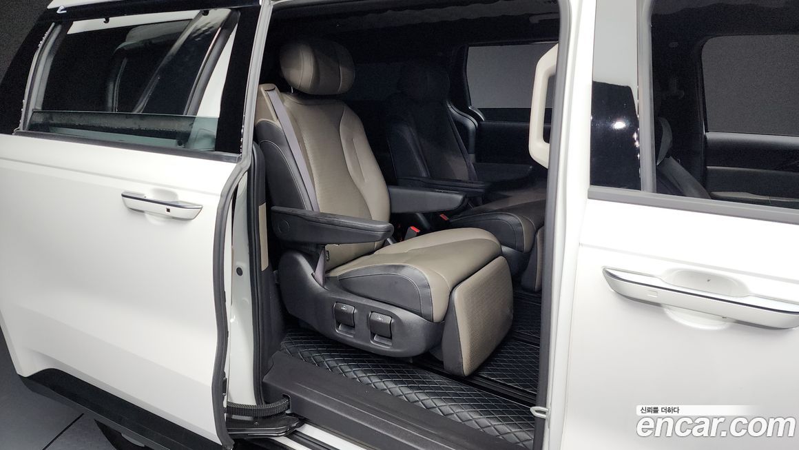 Kia Canival 2024