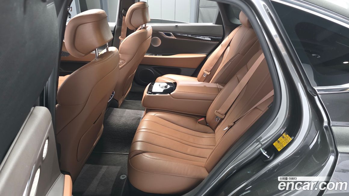 Genesis G80 2024