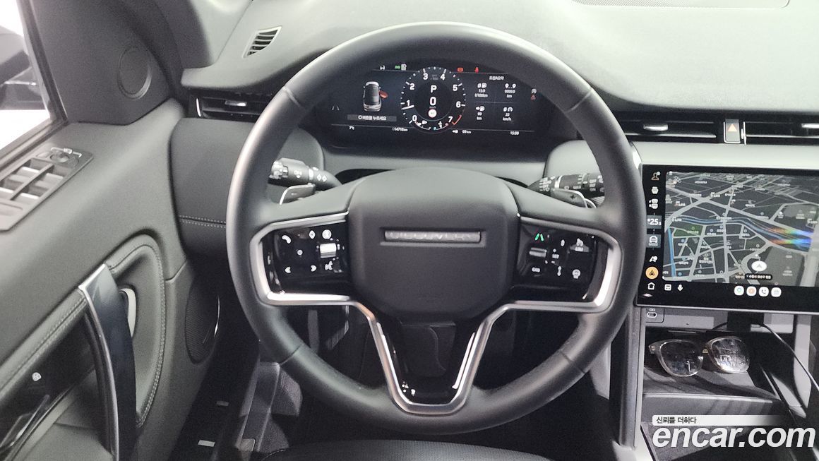 Land Rover Discovery Sport 2025