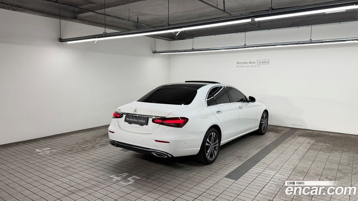 Mercedes-Benz E-Class 2023