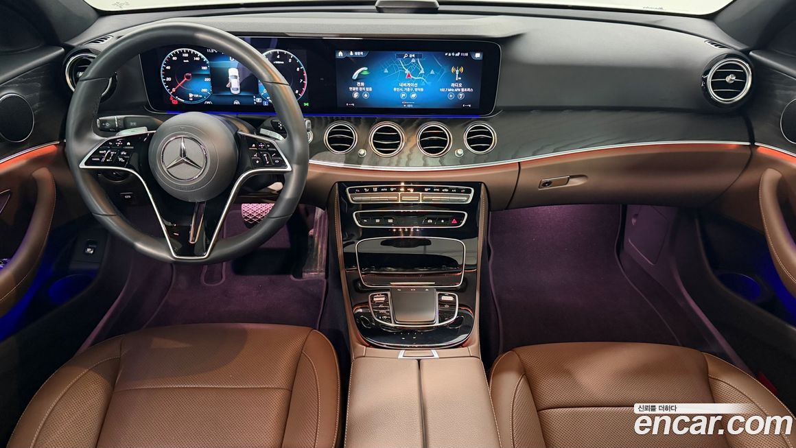 Mercedes-Benz E-Class 2023