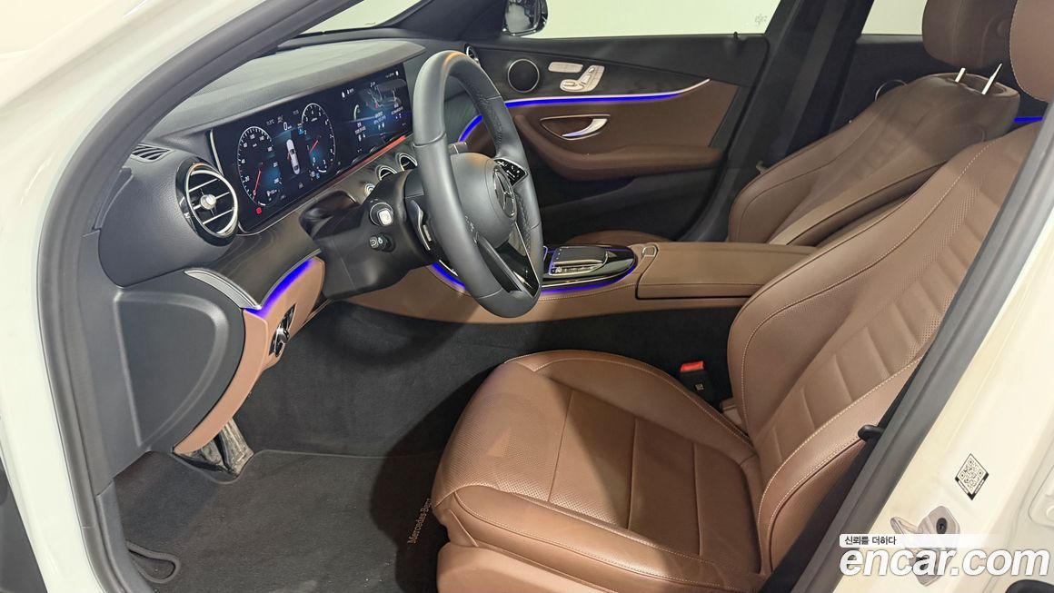 Mercedes-Benz E-Class 2023