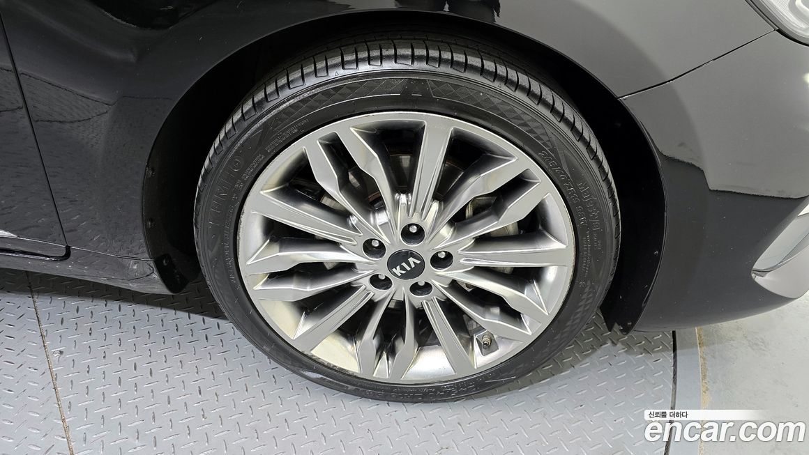 Kia K7 2020