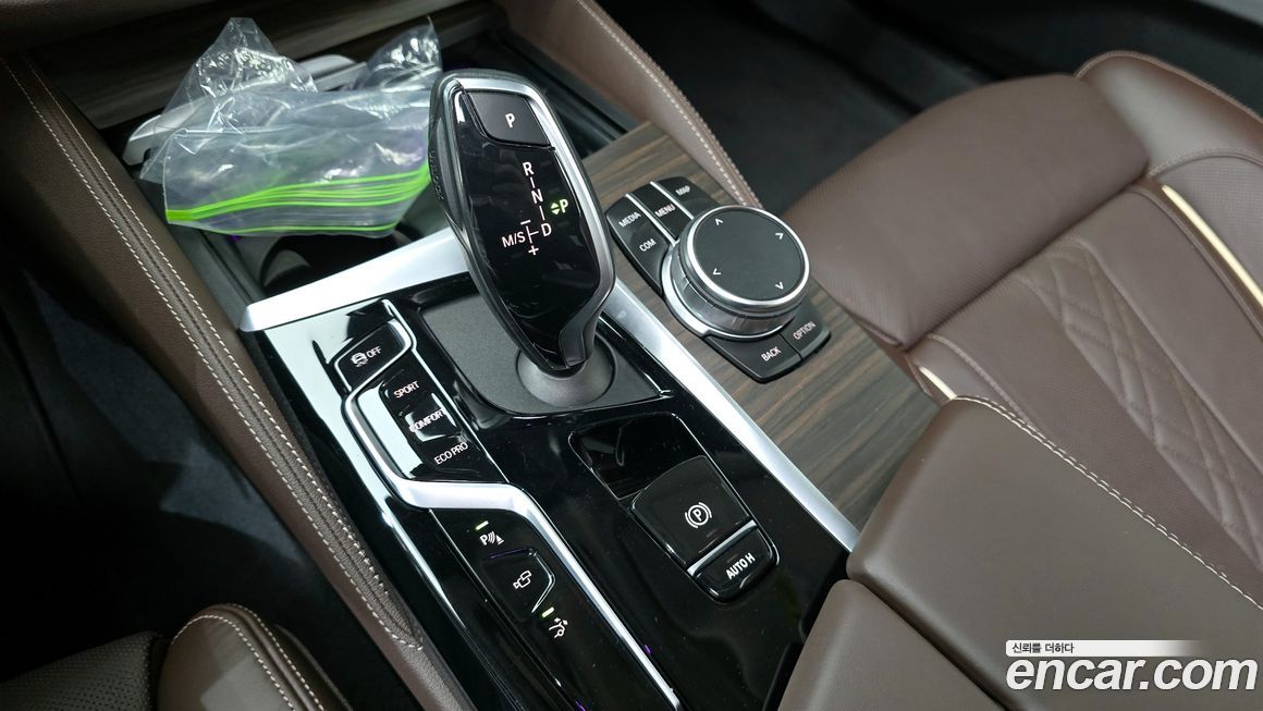 BMW Gran Turismo 2024