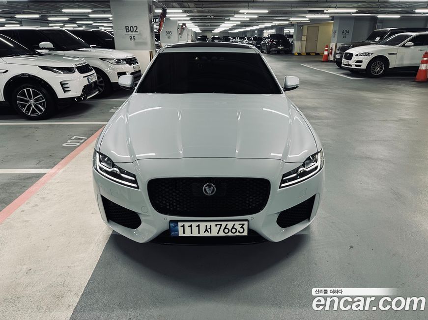 Jaguar XF 2020