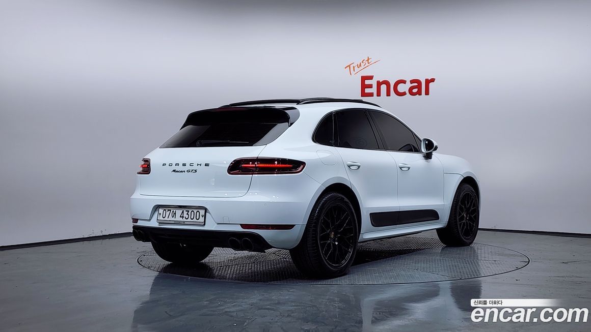 Porsche Macan 2018