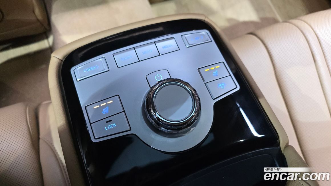 Genesis G80 2025