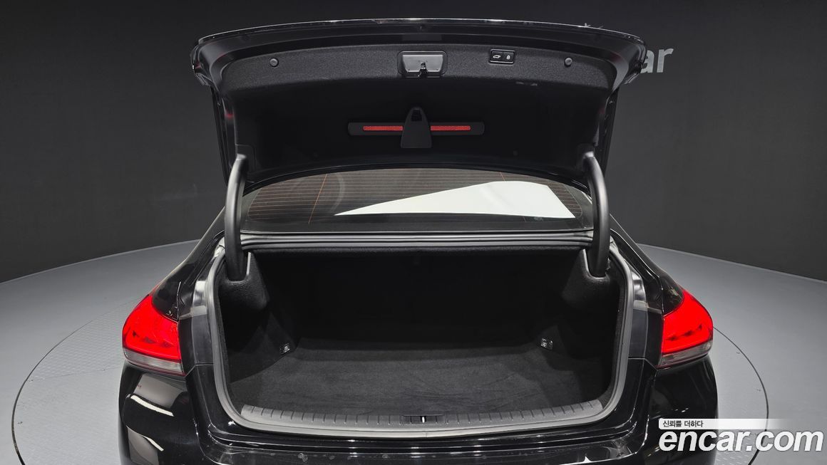 Genesis G80 2017