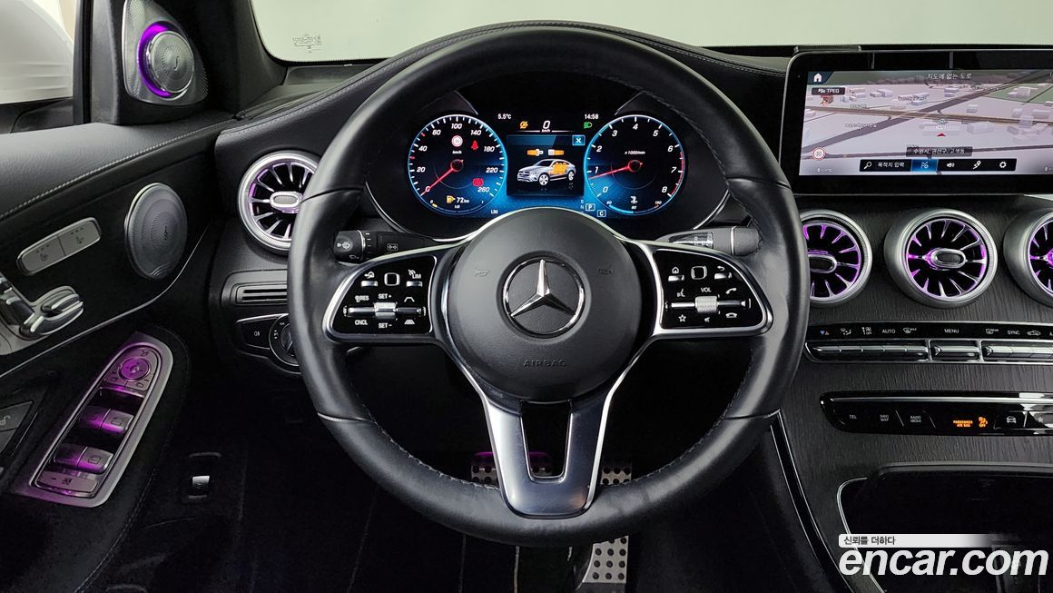 Mercedes-Benz GLC-Class 2023