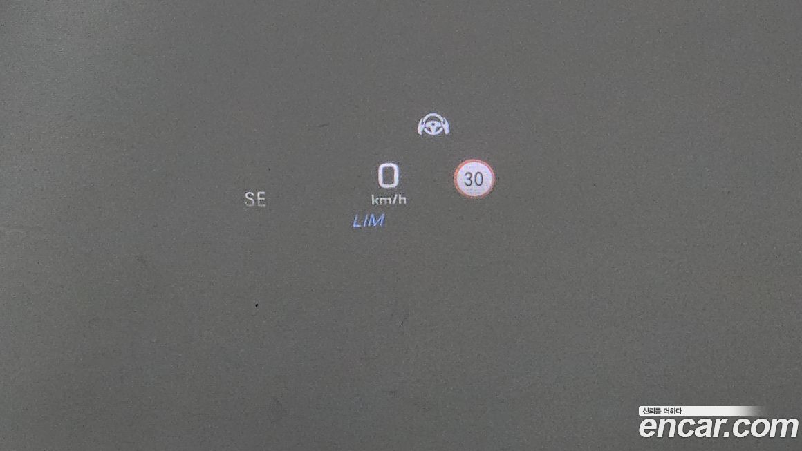 Mercedes-Benz GLC-Class 2023