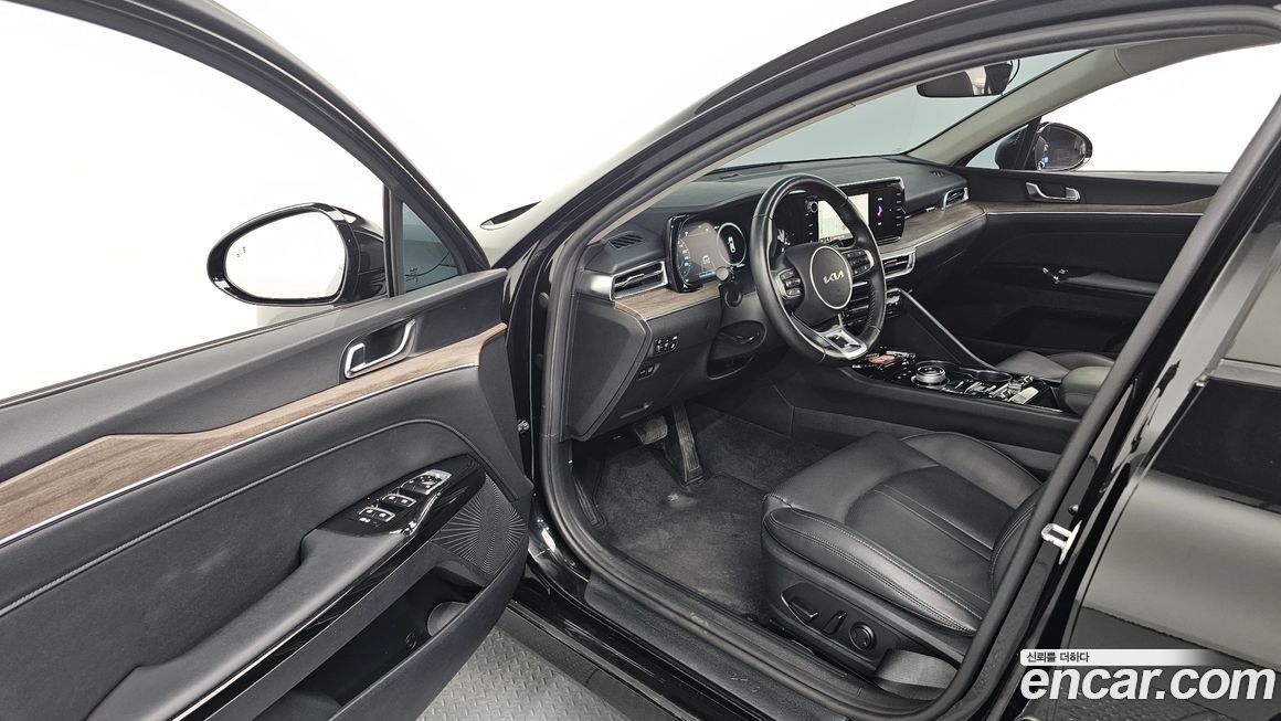 Kia K5 2023