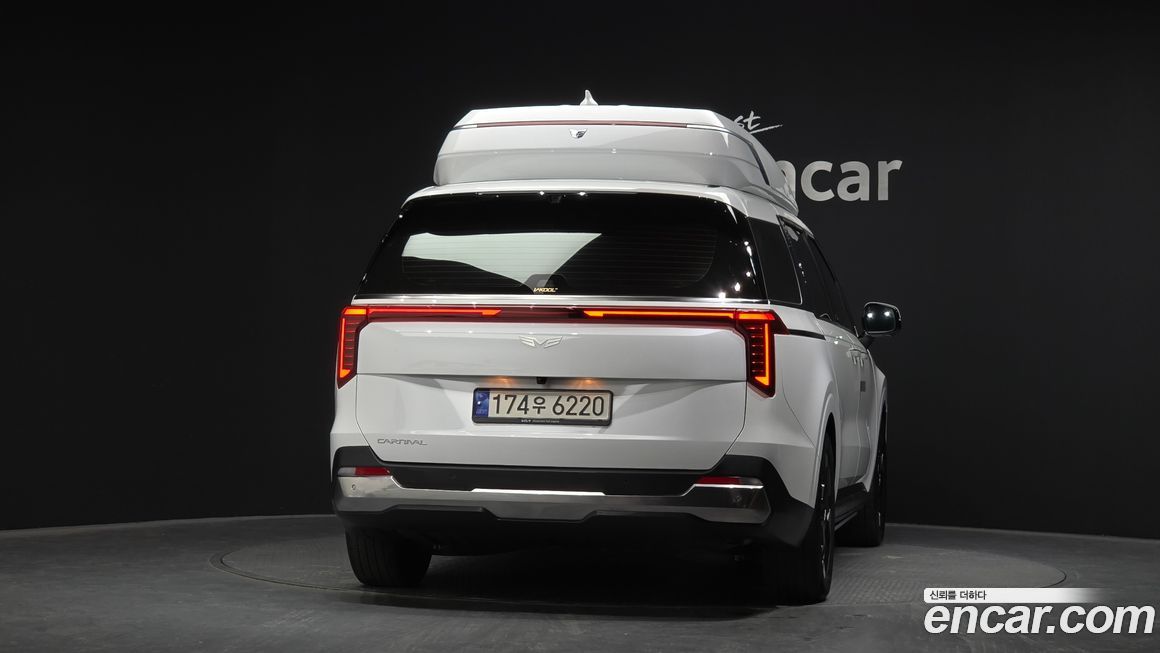 Kia Canival 2024