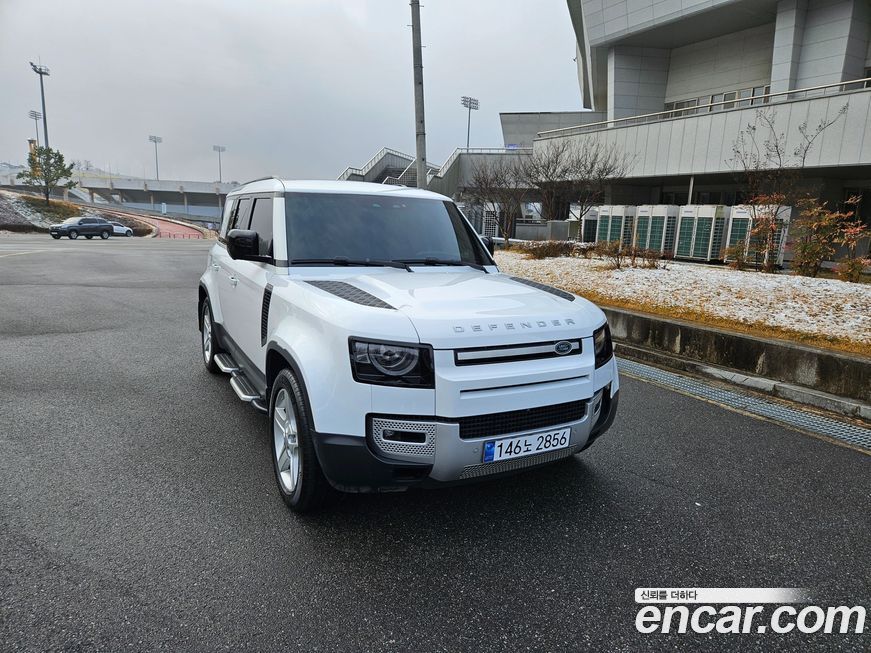 Land Rover Defender 2020