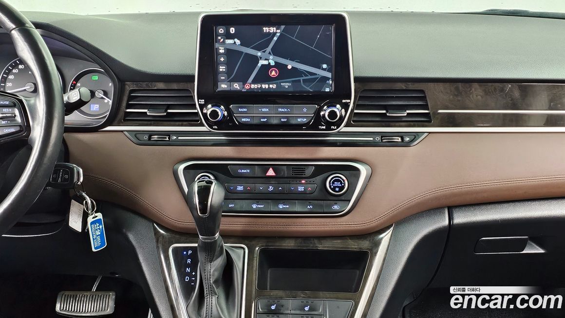 Hyundai Starex 2019