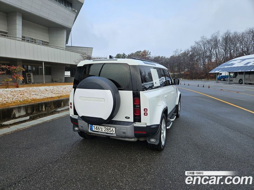 Land Rover Defender 2020