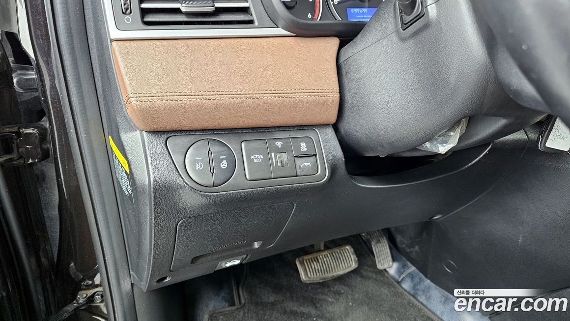 Hyundai Starex 2019