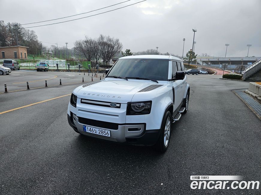 Land Rover Defender 2020