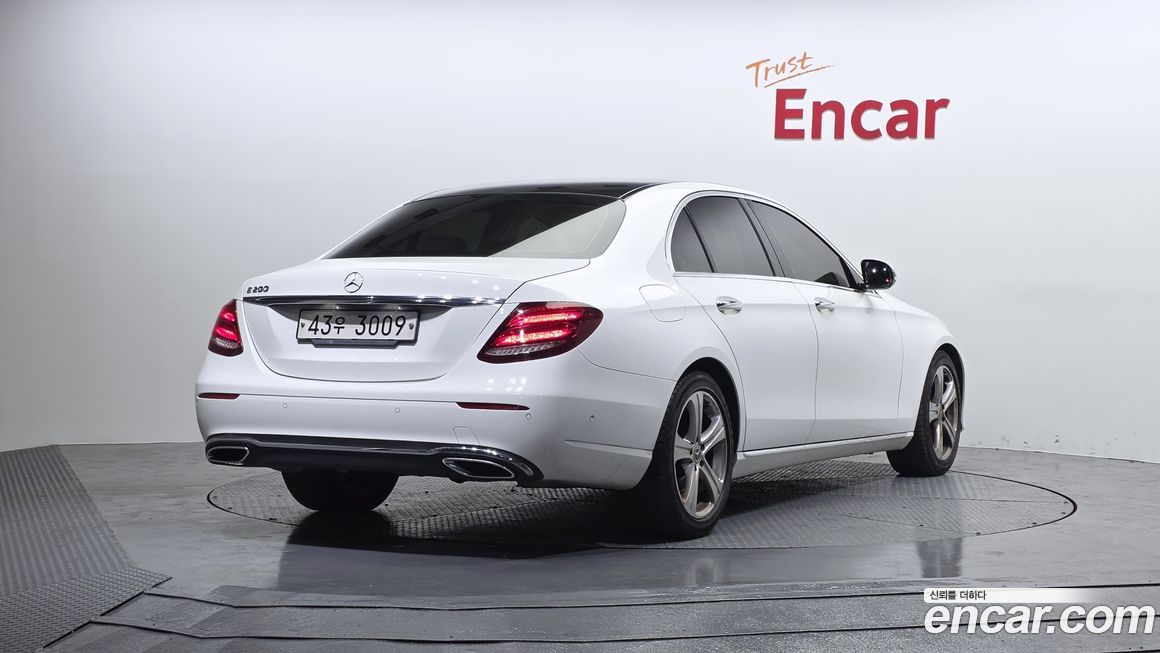 Mercedes-Benz E-Class 2018