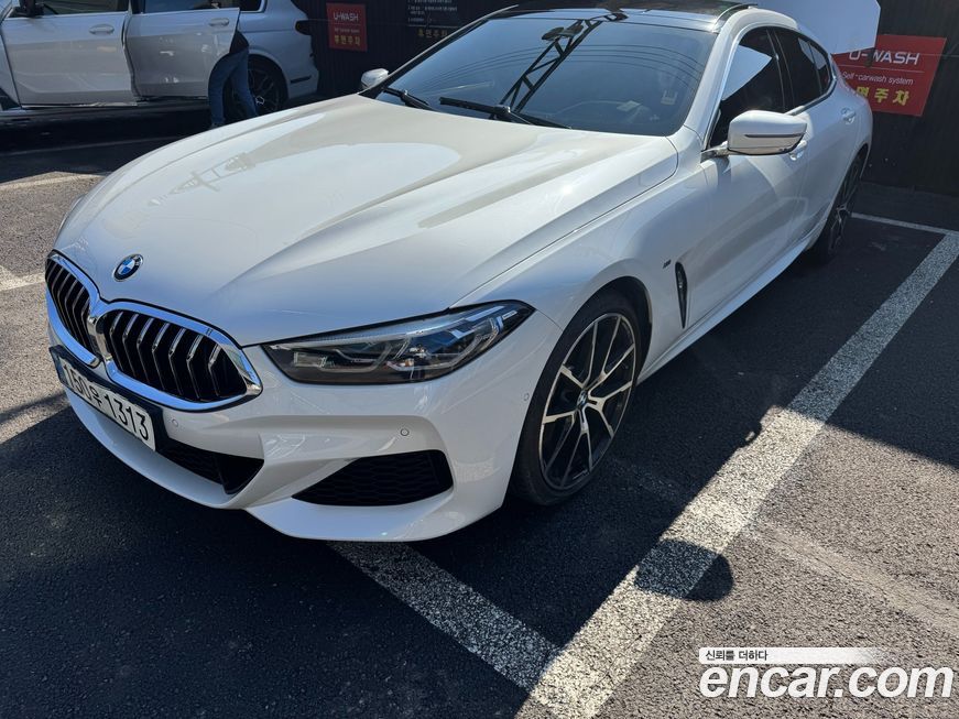 BMW 8-Series 2021