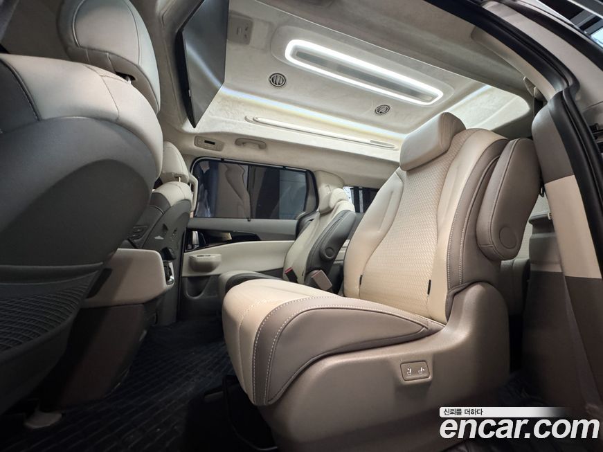Kia Canival 2024
