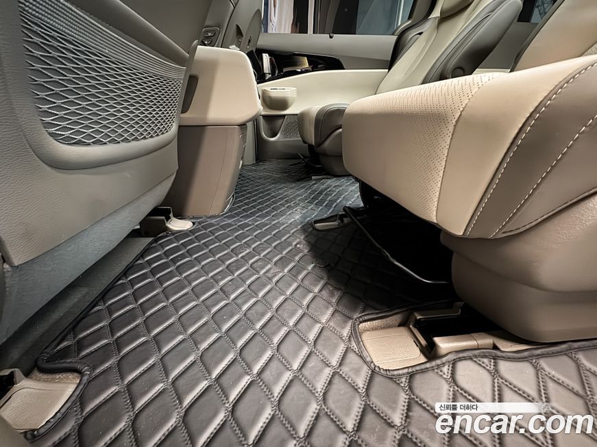 Kia Canival 2024
