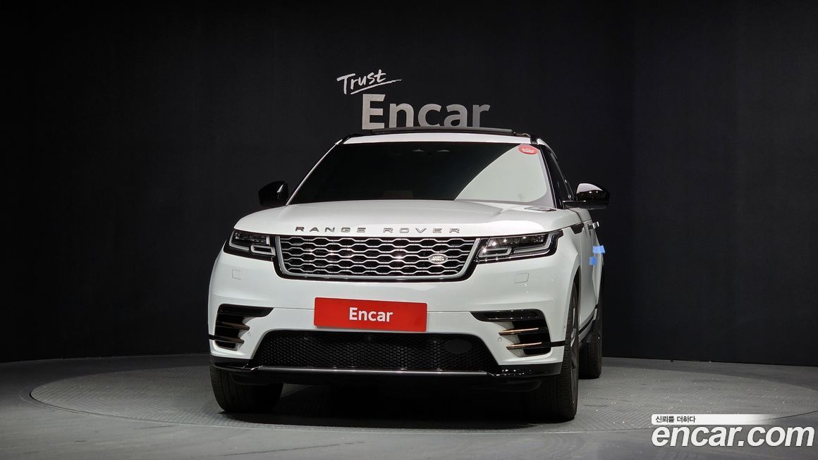 Land Rover Range Rover Velar 2021