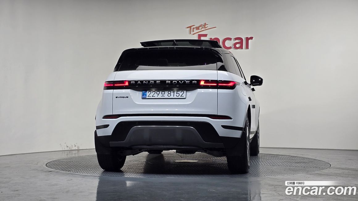 Land Rover Range Rover Evoque 2026
