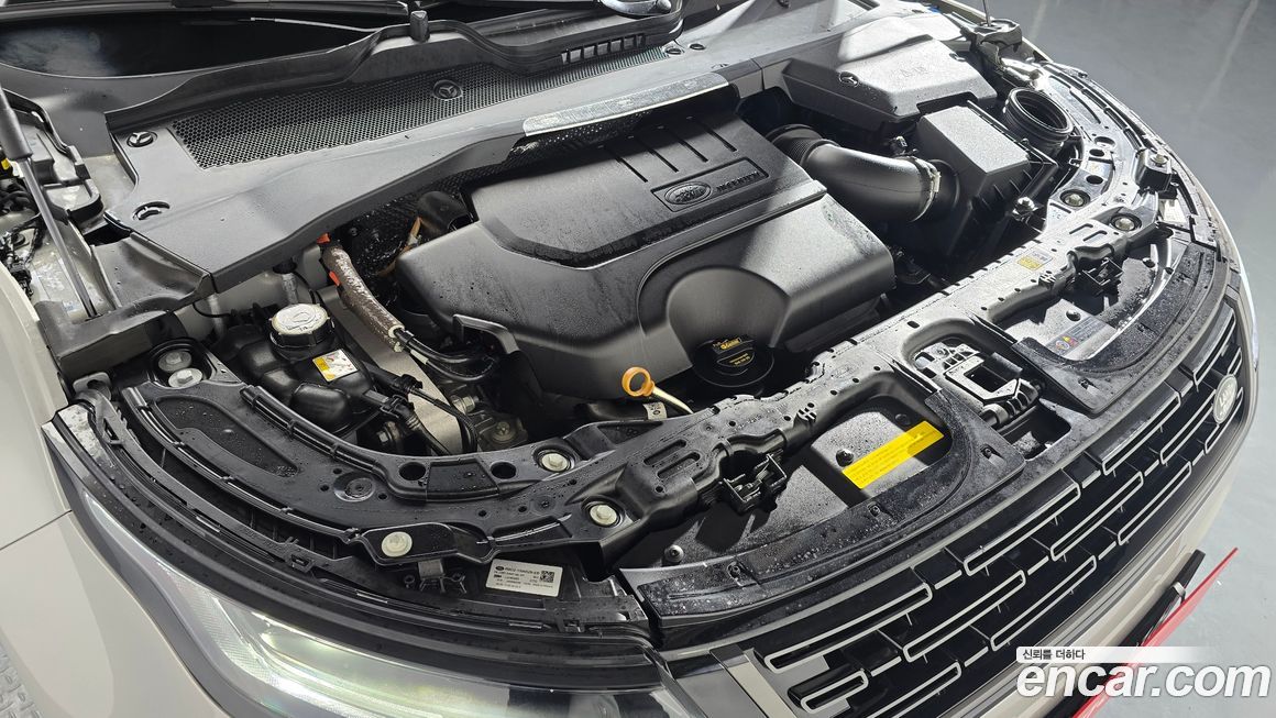 Land Rover Range Rover Evoque 2025